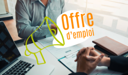 ON RECRUTE UN(E) CHEF(FE) DE CUISINE